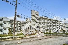 ローレルコート学園前