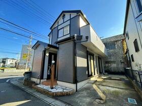 埼玉県草加市中根３丁目