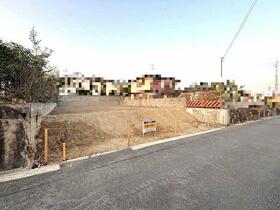 奈良県奈良市六条緑町２丁目