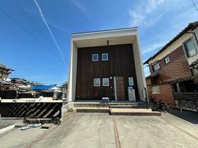 三重県津市一身田中野