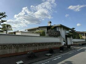 奈良県生駒郡斑鳩町龍田西４丁目