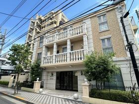 グランシティユーロテラスＩＩ