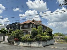 奈良県奈良市朱雀４丁目