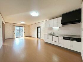 兵庫県宝塚市安倉中３丁目