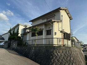 三重県四日市市西松本町