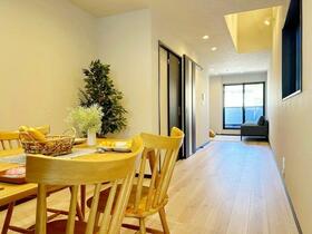 京都府向日市物集女町五ノ坪