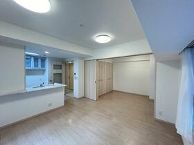 エステムプラザ本町クロス