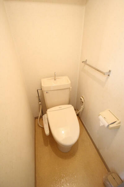 画像6:個室トイレ落ち着く