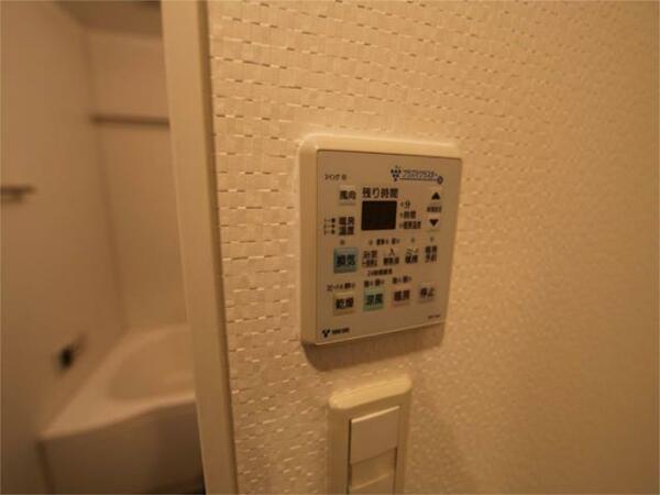 画像12:浴室暖房乾燥機付