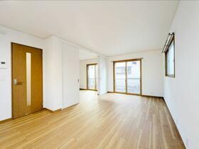 千葉県船橋市三山９丁目