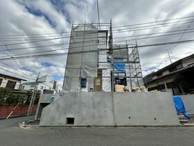 神奈川県横浜市旭区上白根１丁目