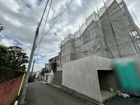 神奈川県横浜市旭区上白根１丁目