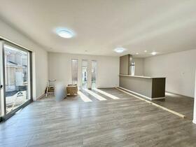 神奈川県横浜市磯子区森が丘２丁目