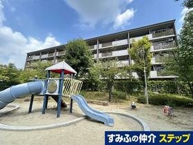 真美ケ丘中央一番街13号棟