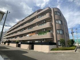 ネオハイツ六丁の目南