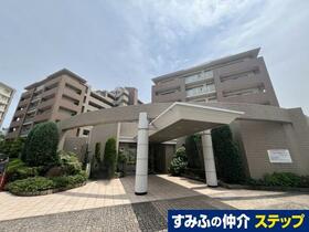 ロイヤルアーク泉ヶ丘