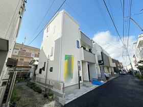 東京都府中市白糸台１丁目