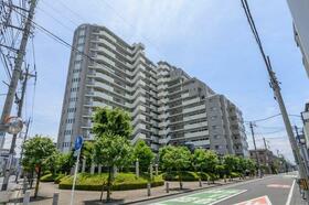 ローレルコート川口