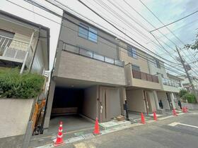 神奈川県川崎市中原区井田杉山町