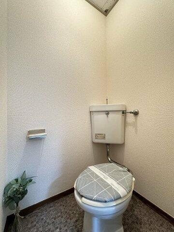 画像12:人気のバストイレ別です♪トイレが独立していると使いやすいですよね☆