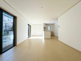 東京都東久留米市前沢５丁目