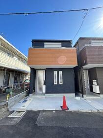 東京都府中市紅葉丘１丁目