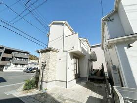 神奈川県川崎市宮前区平１丁目