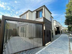 神奈川県鎌倉市由比ガ浜１丁目