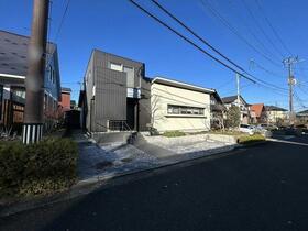 宮城県仙台市泉区紫山５丁目