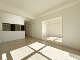 ファミール北大阪リバーサイド　Ａ棟