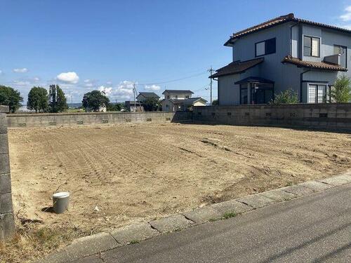 Land, Hodatsushimizu Town, Ishikawa
