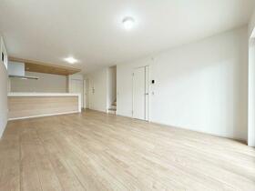 東京都練馬区下石神井４丁目