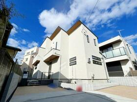 東京都狛江市西野川４丁目