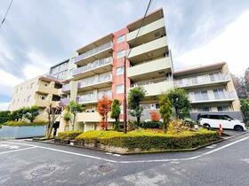 サンクタス・グロウヒルズ