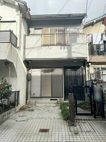 大阪府堺市堺区中田出井町３丁