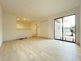 埼玉県新座市片山２丁目