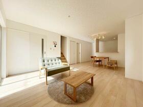 東京都西東京市柳沢６丁目