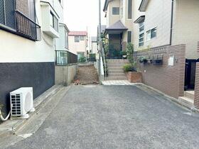 東京都大田区西嶺町