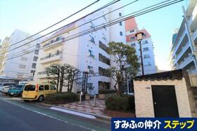 秀和青南レジデンス