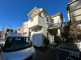 埼玉県上尾市大字瓦葺