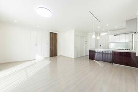 大阪府高槻市南平台５丁目