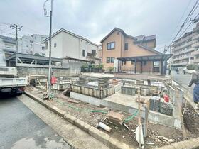 神奈川県横浜市神奈川区大口通