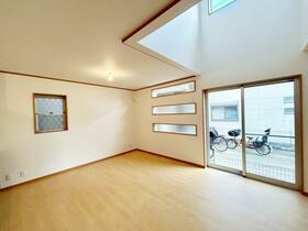 兵庫県西宮市今津港町