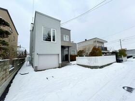 北海道札幌市中央区宮の森二条１１丁目