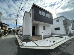 大阪府摂津市鳥飼下２丁目