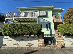 神奈川県鎌倉市腰越５丁目