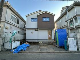 東京都三鷹市野崎４丁目