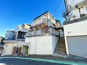 神奈川県横浜市港北区富士塚１丁目