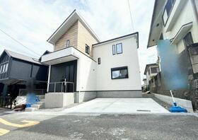 大阪府高槻市南平台１丁目