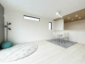 兵庫県宝塚市中山五月台１丁目